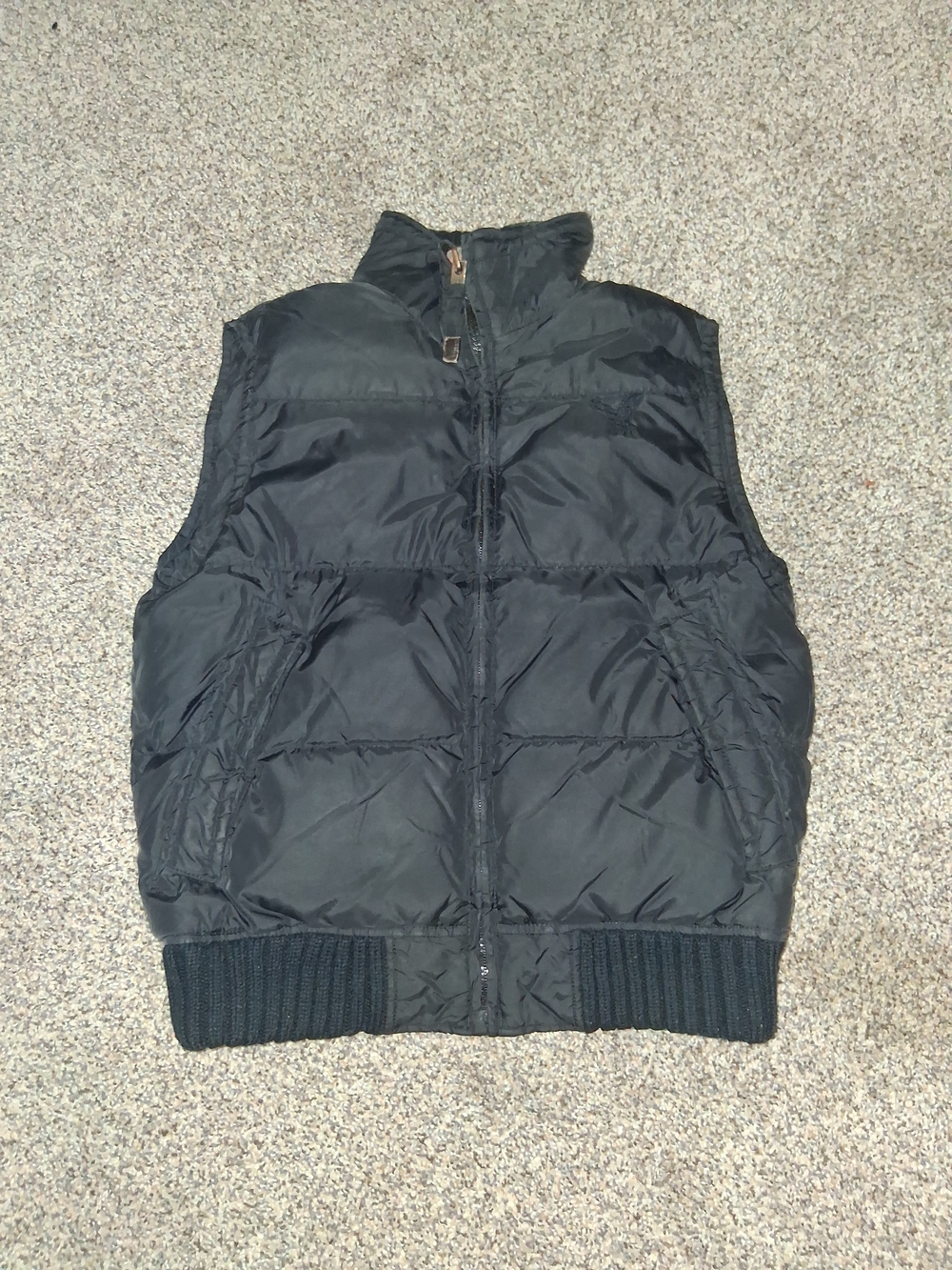 American Eagle Outfitters Black Quilted Puffer Vest